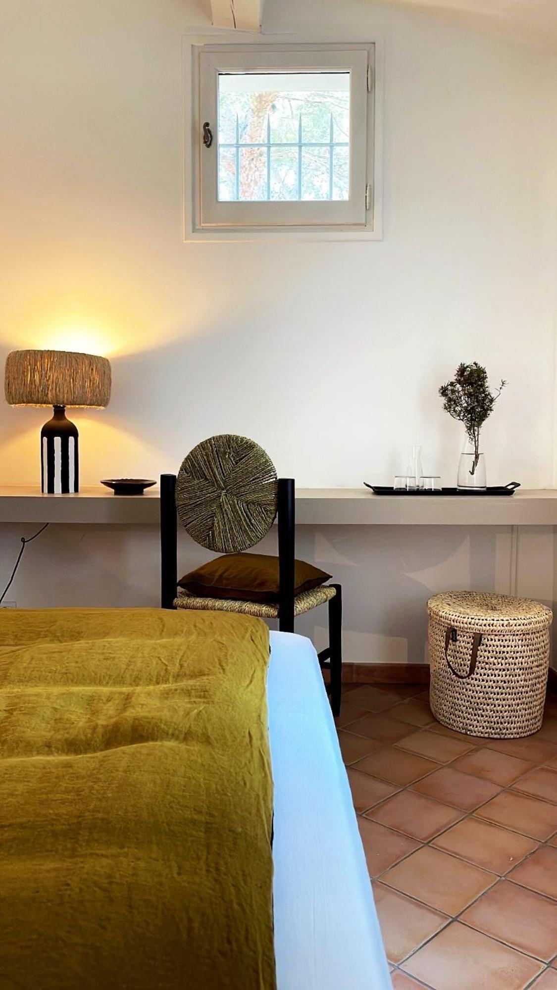 Le Cigalon Bed & Breakfast Le Beausset Room photo